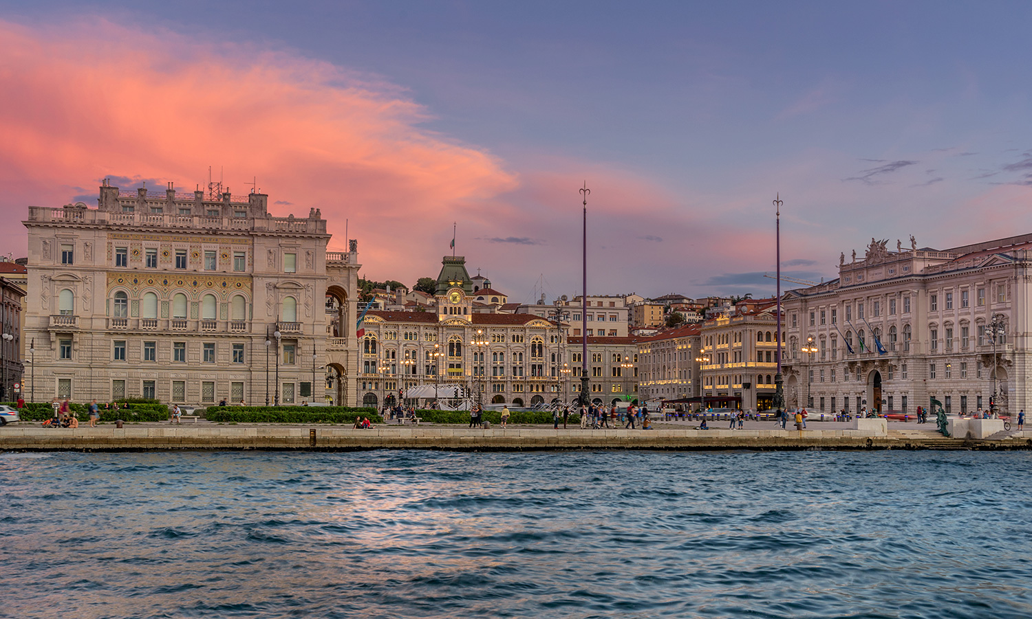  main square piazza dell'Unità d'Italia a Trieste